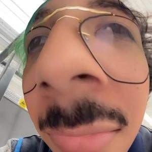 Meet your Posher, Sofia